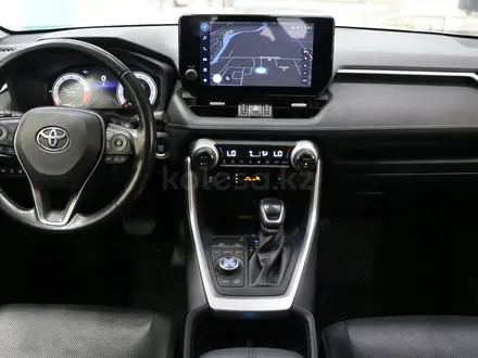 Toyota RAV4 Luxe+ 2022 года за 15 920 000 тг. в Астана – фото 8