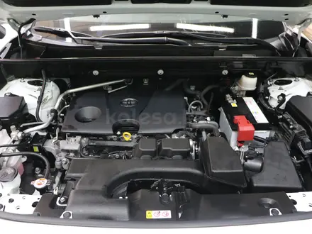 Toyota RAV4 Luxe+ 2022 года за 15 920 000 тг. в Астана – фото 17