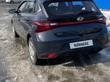 Hyundai i20 2023 года за 6 390 000 тг. в Алматы – фото 5