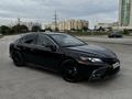 Toyota Camry 2022 года за 10 500 000 тг. в Актобе – фото 3