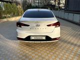 Hyundai Elantra 2020 года за 9 200 000 тг. в Шымкент – фото 3