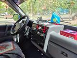 Volkswagen Multivan 1994 года за 3 700 000 тг. в Астана – фото 5