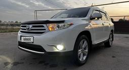 Toyota Highlander 2012 года за 15 000 000 тг. в Алматы – фото 3