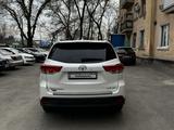 Toyota Highlander 2017 года за 19 000 000 тг. в Алматы – фото 5