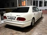 Mercedes-Benz E 320 1996 года за 2 700 000 тг. в Тараз – фото 3