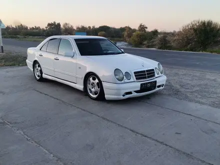 Mercedes-Benz E 320 1996 года за 2 700 000 тг. в Тараз – фото 6