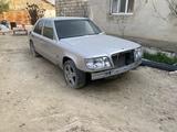 Mercedes-Benz E 300 1992 годаүшін1 000 000 тг. в Актау – фото 3