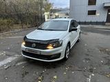 Volkswagen Polo 2015 года за 3 500 000 тг. в Астана – фото 2