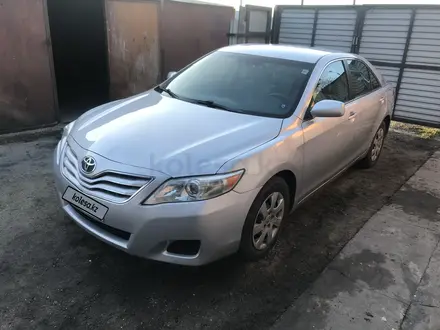 Toyota Camry 2010 года за 5 200 000 тг. в Семей – фото 2