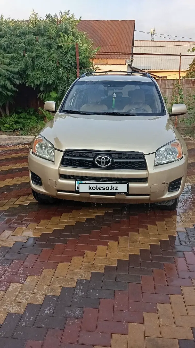 Toyota RAV4, 2008