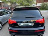 Audi Q7 2008 года за 7 500 000 тг. в Атырау – фото 2