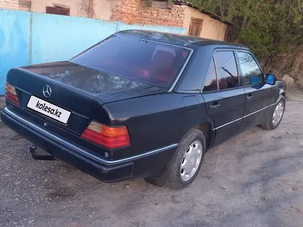 Mercedes-Benz E 230 1992 года за 1 500 000 тг. в Талдыкорган – фото 5