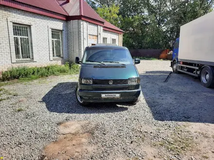 Volkswagen Caravelle 1993 года за 2 100 000 тг. в Астана – фото 3