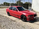 BMW 318 1993 года за 1 200 000 тг. в Шымкент – фото 2