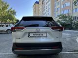 Toyota RAV4 2021 годаүшін15 100 000 тг. в Атырау