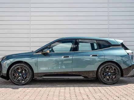 BMW iX 2023 года за 29 890 350 тг. в Астана – фото 2