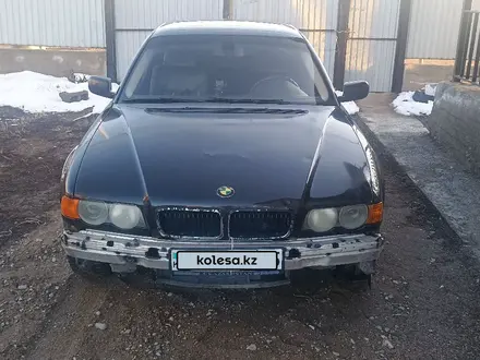 BMW 728 2001 года за 2 600 000 тг. в Алматы