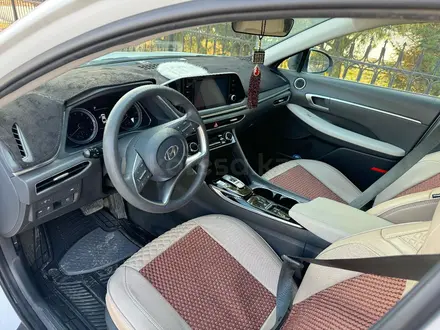 Hyundai Sonata 2021 года за 10 650 000 тг. в Актау – фото 3