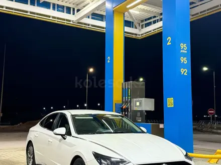 Hyundai Sonata 2021 года за 10 650 000 тг. в Актау – фото 6