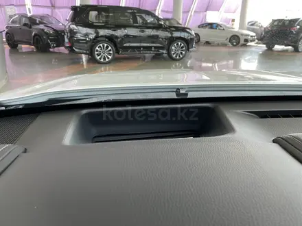 Toyota Highlander Luxe 2022 года за 52 000 000 тг. в Алматы – фото 16