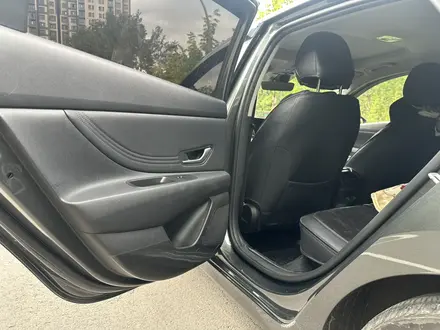 Hyundai Elantra 2023 года за 8 400 000 тг. в Алматы – фото 9