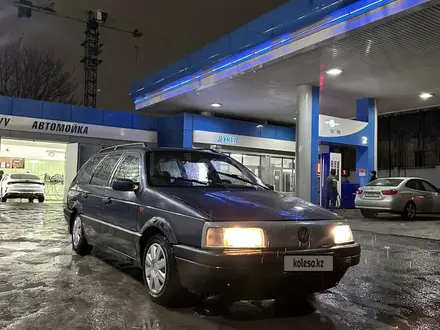 Volkswagen Passat 1993 года за 1 100 000 тг. в Шымкент