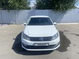 Volkswagen Polo 2018 года за 4 900 000 тг. в Уральск – фото 2