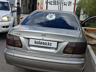 Nissan Bluebird, 2000