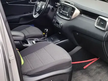 Kia Sorento 2015 года за 9 100 000 тг. в Астана – фото 10
