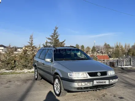 Volkswagen Passat 1996 года за 1 450 000 тг. в Тараз