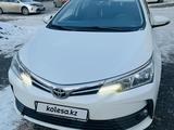 Toyota Corolla 2017 года за 8 600 000 тг. в Семей