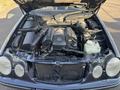 Mercedes-Benz E 320 2000 года за 5 700 000 тг. в Астана – фото 21