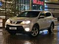 Toyota RAV4 2014 годаfor10 500 000 тг. в Астана