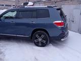 Toyota Highlander 2013 года за 11 500 000 тг. в Петропавловск – фото 2