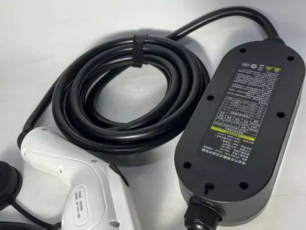 Зарядная устройства на электромобиль и на гибрид за 80 640 тг. в Алматы – фото 4
