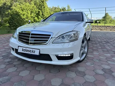 Mercedes-Benz S 500 2007 годаүшін8 700 000 тг. в Алматы – фото 34