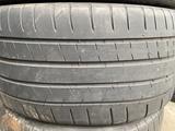 Комплект летние шины 245/35/18 245/35R18 Michelin. за 80 000 тг. в Алматы – фото 4