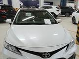 Toyota Camry 2023 года за 28 000 000 тг. в Алматы – фото 2