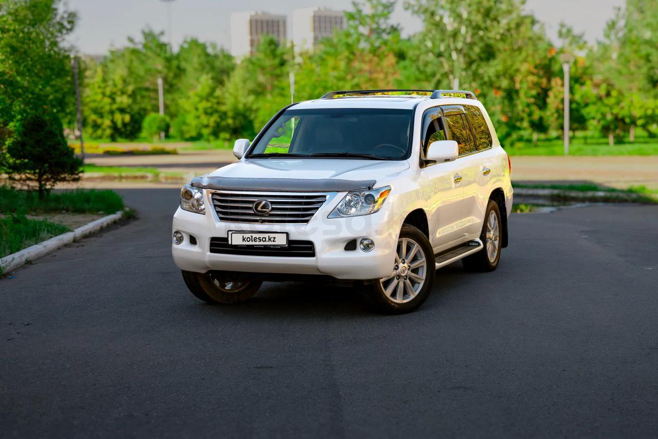 Lexus LX 570 2010 г.