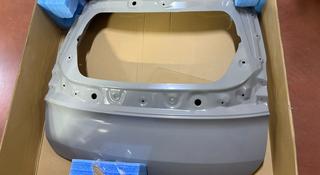 Крышка багажника за 8 800 тг. в Алматы