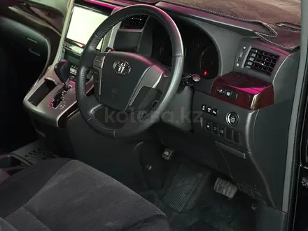 Toyota Vellfire 2012 года за 5 900 000 тг. в Актобе – фото 13