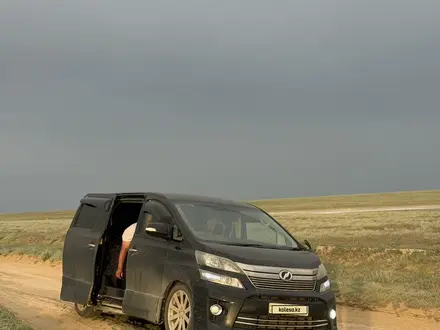 Toyota Vellfire 2012 года за 5 900 000 тг. в Актобе – фото 19