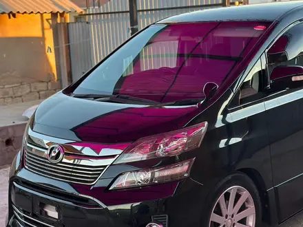 Toyota Vellfire 2012 года за 5 900 000 тг. в Актобе