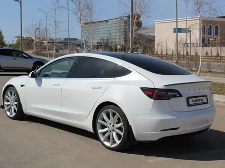 Tesla Model 3 2019 года за 19 900 000 тг. в Астана – фото 9