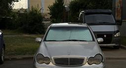 Mercedes-Benz C 200 2002 года за 3 200 000 тг. в Алматы – фото 3