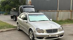 Mercedes-Benz C 200 2002 года за 3 200 000 тг. в Алматы – фото 4