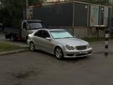 Mercedes-Benz C 200 2002 года за 3 200 000 тг. в Алматы – фото 5