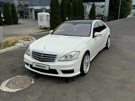 Mercedes-Benz S 500 2006 года за 8 500 000 тг. в Алматы – фото 2