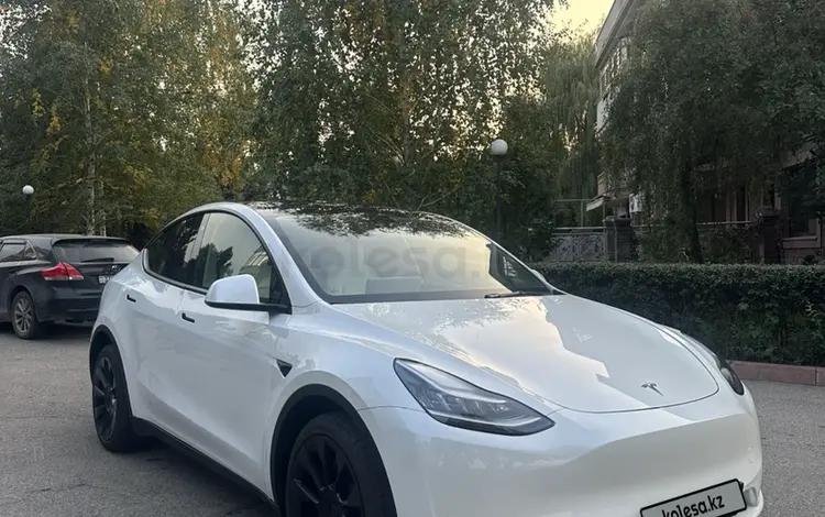 Tesla Model Y 2022 года за 25 500 000 тг. в Алматы