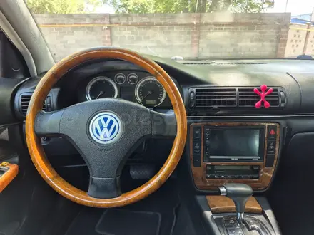 Volkswagen Passat 2001 года за 2 800 000 тг. в Алматы – фото 10